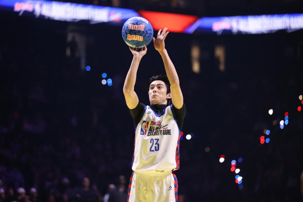 员都以水花 员都以水花