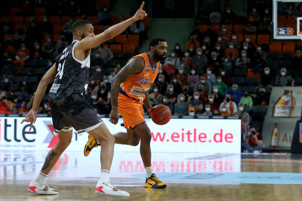 震惊和不解 震惊和不解