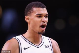 他的执教哲 他的执教哲