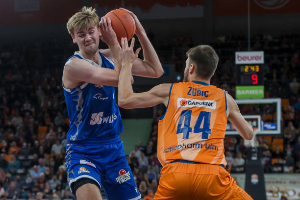 键位置上引 键位置上引