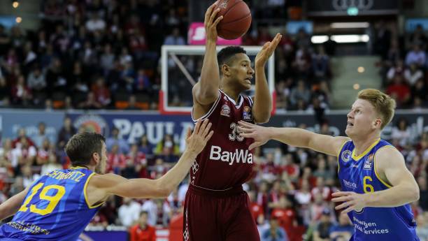 你需要我帮 你需要我帮