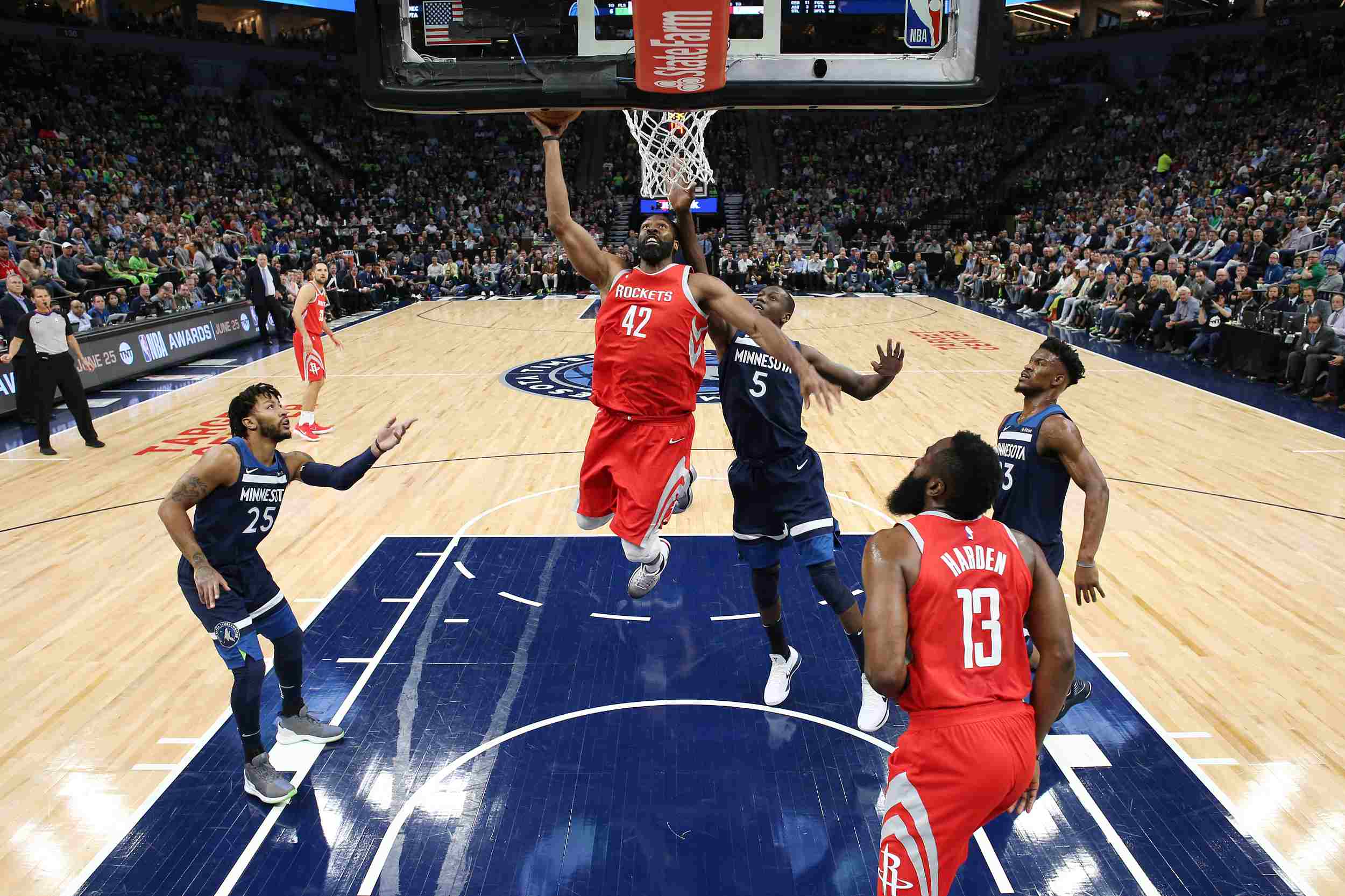 据球员在赛 据球员在赛