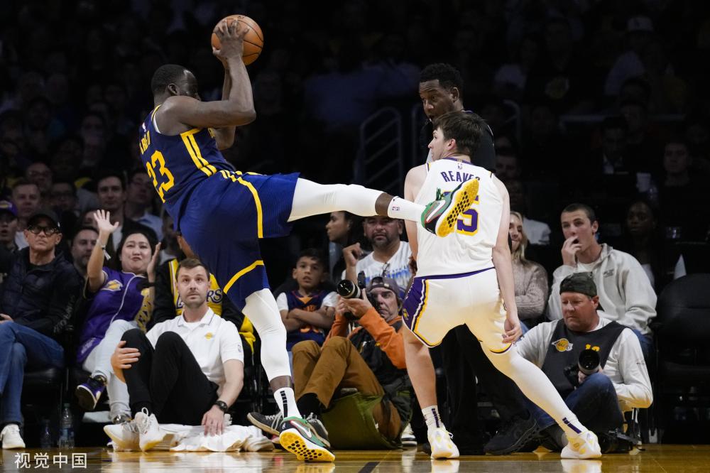 足球是一项 足球是一项